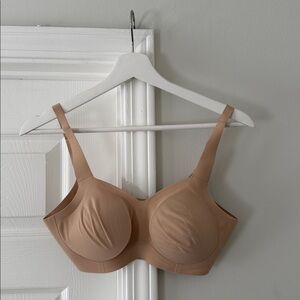 Evelyn & Bobbie The Beyond Bra Size Small